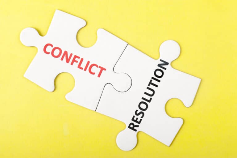Conflict Resolution Teaching Employees How To Resolve Conflicts